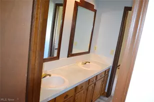 6566 Hythe St NW, Canton, OH 44708 - Photo 20