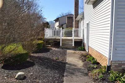 6566 Hythe Street NW, Canton, OH 44708 - Photo 6