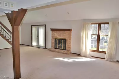 6566 Hythe Street NW, Canton, OH 44708 - Photo 10