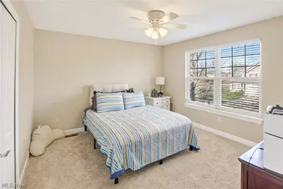 38715 Berkshire Avenue, Avon, OH 44011 - Photo 18