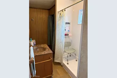 3719 Holmes Road, Cambridge, OH 43725 - Photo 14