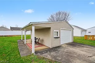 226 Helena Dr, Struthers, OH 44471 - Photo 30