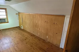 21250 Wilmore Ave, Euclid, OH 44123 - Photo 14