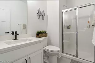 11201 Crk Vw Wy, Columbia Station, OH 44028 - Photo 16