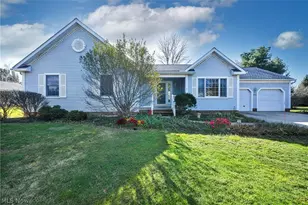 6750 Rockport Ln, Mentor, OH 44060 - Photo 2