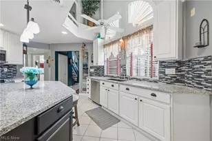 424 N Bayshore Dr, Columbiana, OH 44408 - Photo 24