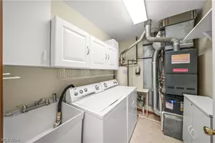 1807 Sandalwood Dr, Avon, OH 44011 - Photo 10