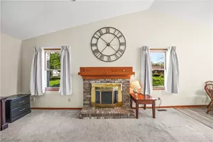 1807 Sandalwood Dr, Avon, OH 44011 - Photo 4