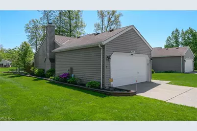 1807 Sandalwood Drive, Avon, OH 44011 - Photo 2