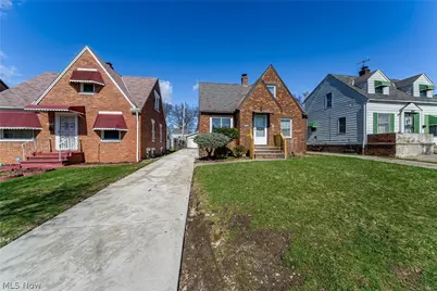 15705 Throckley Avenue, Loveland, OH 44128 - Photo 1