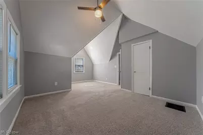 15705 Throckley Avenue, Loveland, OH 44128 - Photo 20