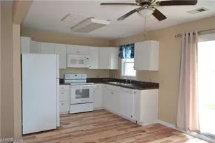 12961 Fountain Ct, Strongsville, OH 44136 - Photo 6