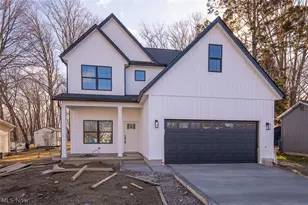 5595 Walnut St, Mentor on the Lake, OH 44060 - Photo 36