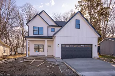 5595 Walnut Street, Mentor on the Lake, OH 44060 - Photo 1