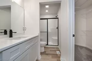 5595 Walnut St, Mentor on the Lake, OH 44060 - Photo 28