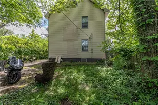 13609 Eaglesmere Ave, Loveland, OH 44110 - Photo 28