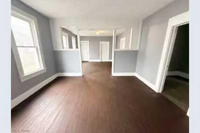 3206 W 50th Street, Loveland, OH 44102 - Photo 6
