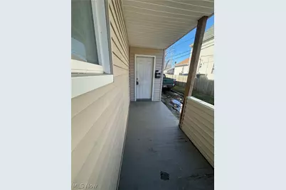 3206 W 50th Street, Loveland, OH 44102 - Photo 2