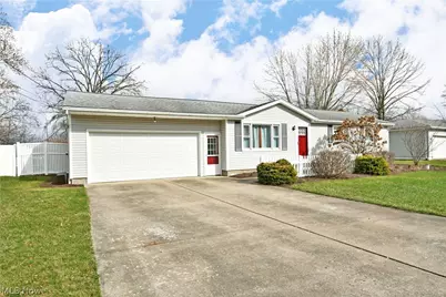 9812 Deltona Drive, New Middletown, OH 44442 - Photo 50