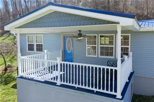 1201 Congress Rd, Belpre, OH 45714 - Photo 4