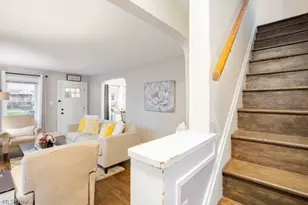 1274 Neptune Ave, Akron, OH 44301 - Photo 16