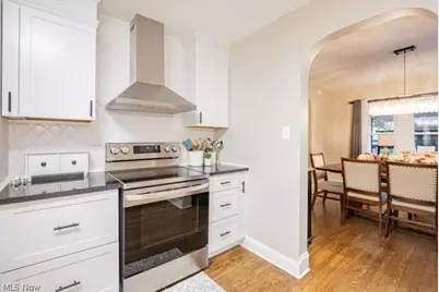 1274 Neptune Avenue, Akron, OH 44301 - Photo 14