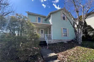 984 W Main St, Sugarcreek, OH 44681 - Photo 32