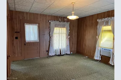 984 W Main Street, Sugarcreek, OH 44681 - Photo 10