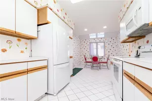 4 Chelsea Ct, Beachwood, OH 44122 - Photo 12