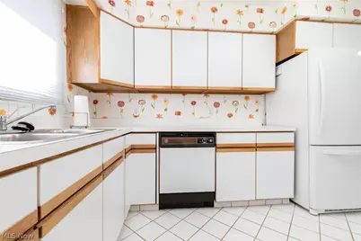 4 Chelsea Court, Beachwood, OH 44122 - Photo 16