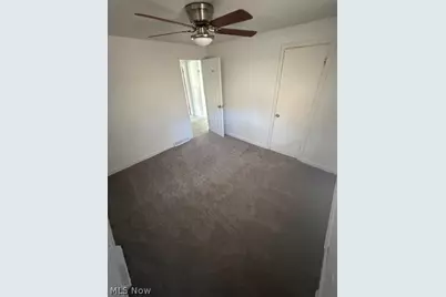 417 9th Street, Struthers, OH 44471 - Photo 8