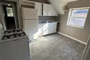 3457 E 105th St, Loveland, OH 44104 - Photo 2