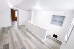 19910 Mountville Dr, Maple Heights, OH 44137 - Photo 20