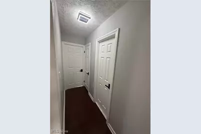 19910 Mountville Drive, Maple Heights, OH 44137 - Photo 14