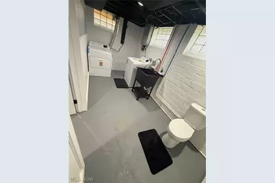 19910 Mountville Drive, Maple Heights, OH 44137 - Photo 32