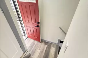 19910 Mountville Dr, Maple Heights, OH 44137 - Photo 24