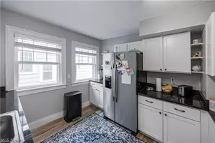 18520 Winslow Rd, Huber Heights, OH 44122 - Photo 2