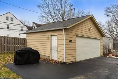 18520 Winslow Road, Huber Heights, OH 44122 - Photo 42