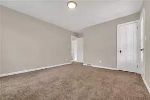 4870 W 14th St, Loveland, OH 44109 - Photo 20