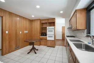 10725 York Rd, North Royalton, OH 44133 - Photo 4