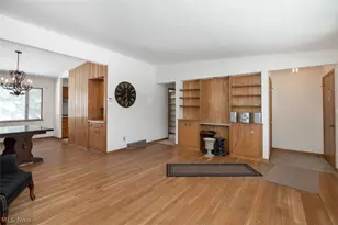 10725 York Rd, North Royalton, OH 44133 - Photo 8