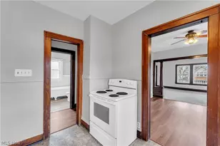 9002 Rosewood Ave, Loveland, OH 44105 - Photo 12