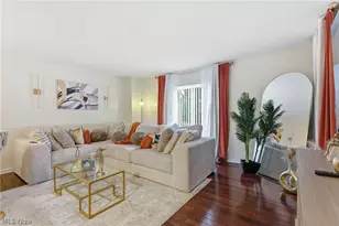 1101 Meadow Run, Copley, OH 44321 - Photo 4