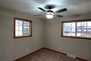 4617 Andover Ave, Lorain, OH 44055 - Photo 10