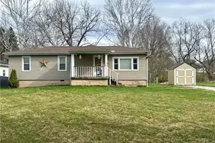 2375 Elizabeth Pike, Mineral Wells, WV 26150 - Photo 2