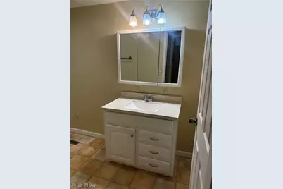 2375 Elizabeth Pike, Mineral Wells, WV 26150 - Photo 28