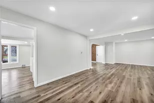 24150 S Woodland Rd, Huber Heights, OH 44122 - Photo 10