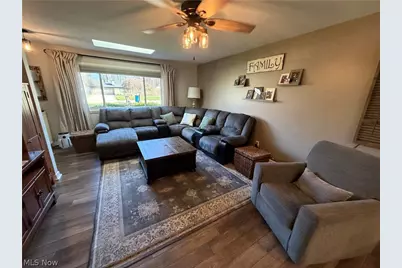 28575 Holly Drive, North Olmsted, OH 44070 - Photo 4