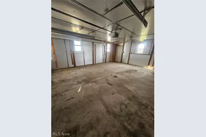 217 S High Street, Freeport, OH 43973 - Photo 14