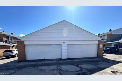 4732 Walford Road #4, Warrensville Heights, OH 44128 - Photo 2